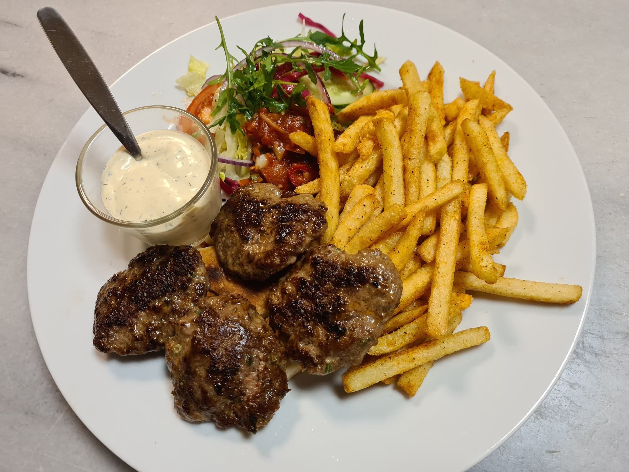Grillet køfte