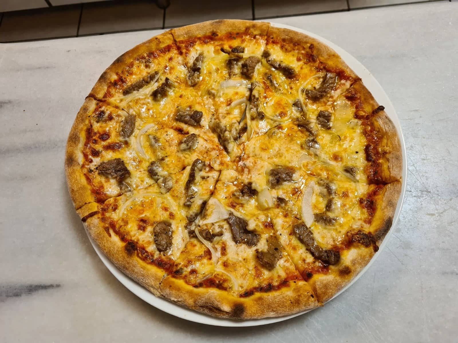 Gorgonzola pizza